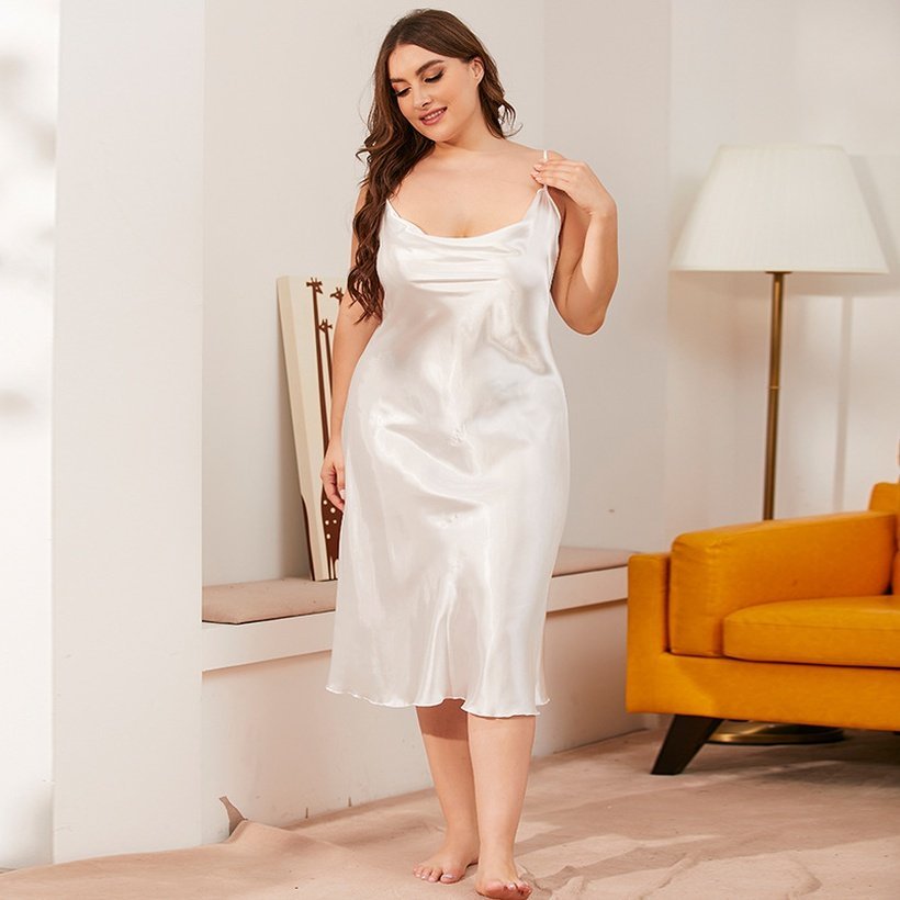 فستان نوم بحمالة مقاس كبير XXXL