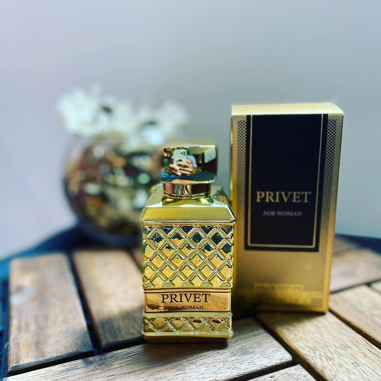 PRIVET FOR WOMAN